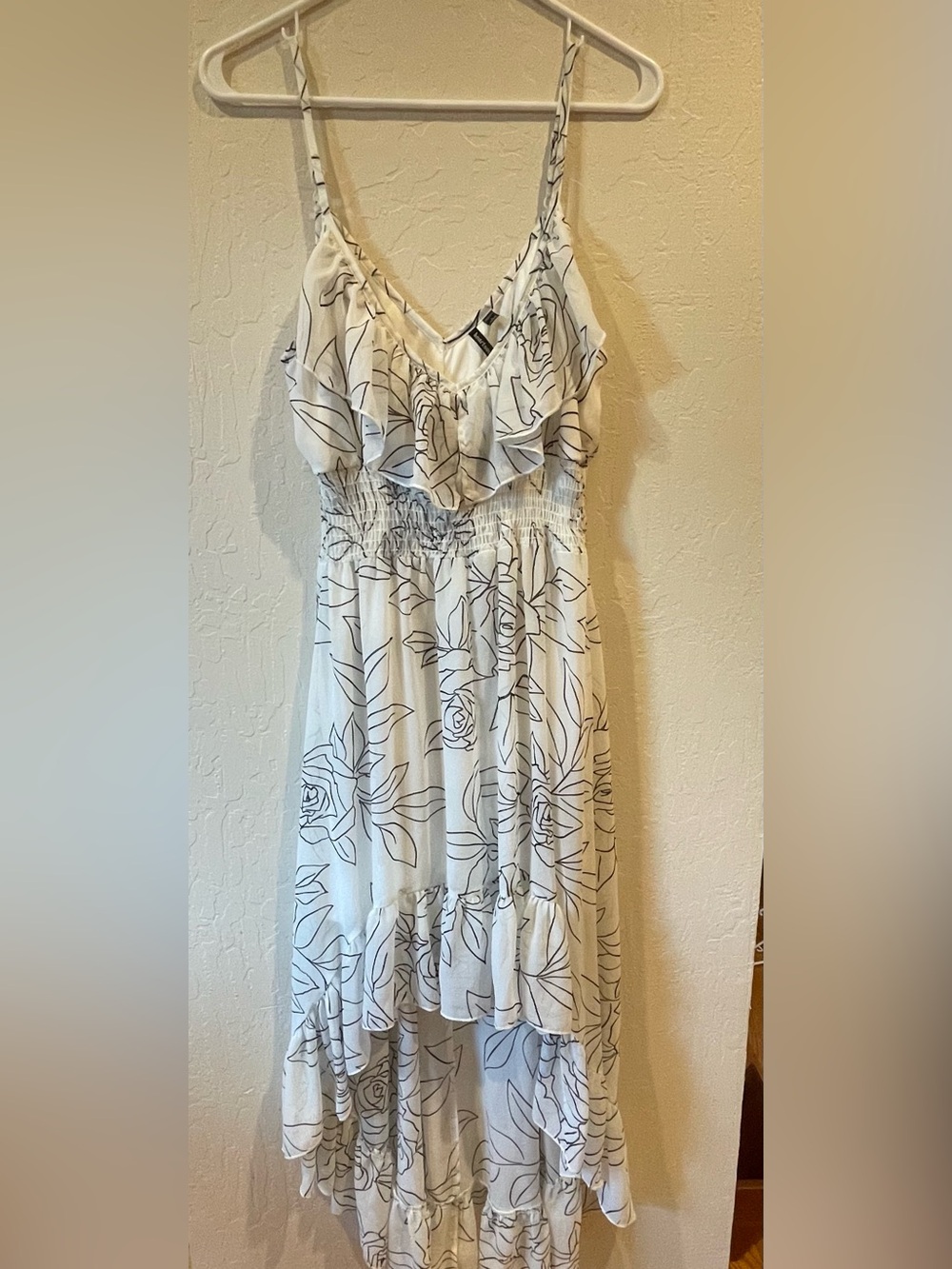 HeartSoul White Dress with Black Floral Outline and Ruffle Detail
